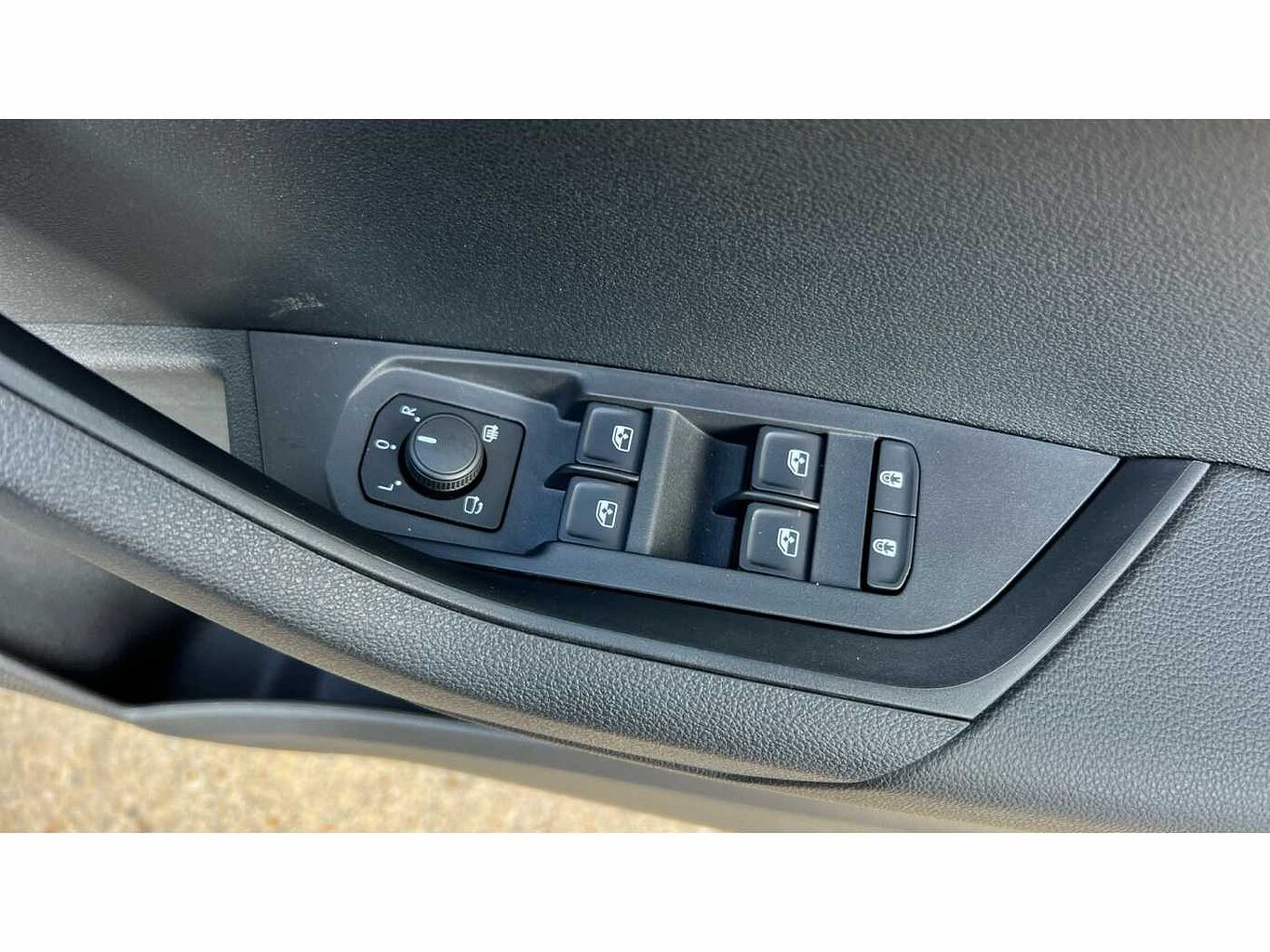 SKODA KAROQ 2.0 TDI [150] Sportline 4x4 5dr DSG
