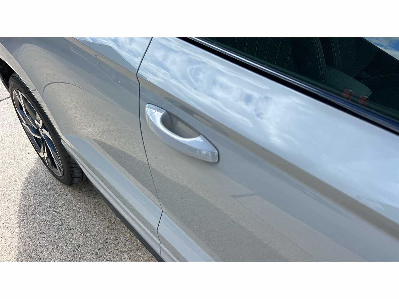 SKODA KAROQ 2.0 TDI [150] Sportline 4x4 5dr DSG