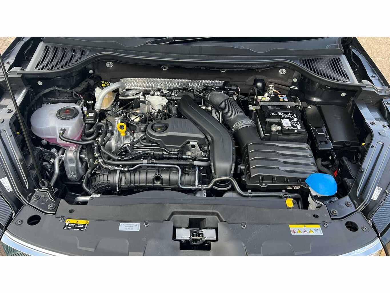 SKODA KAROQ SE Edition 1.5 TSI 150 PS 6G Man