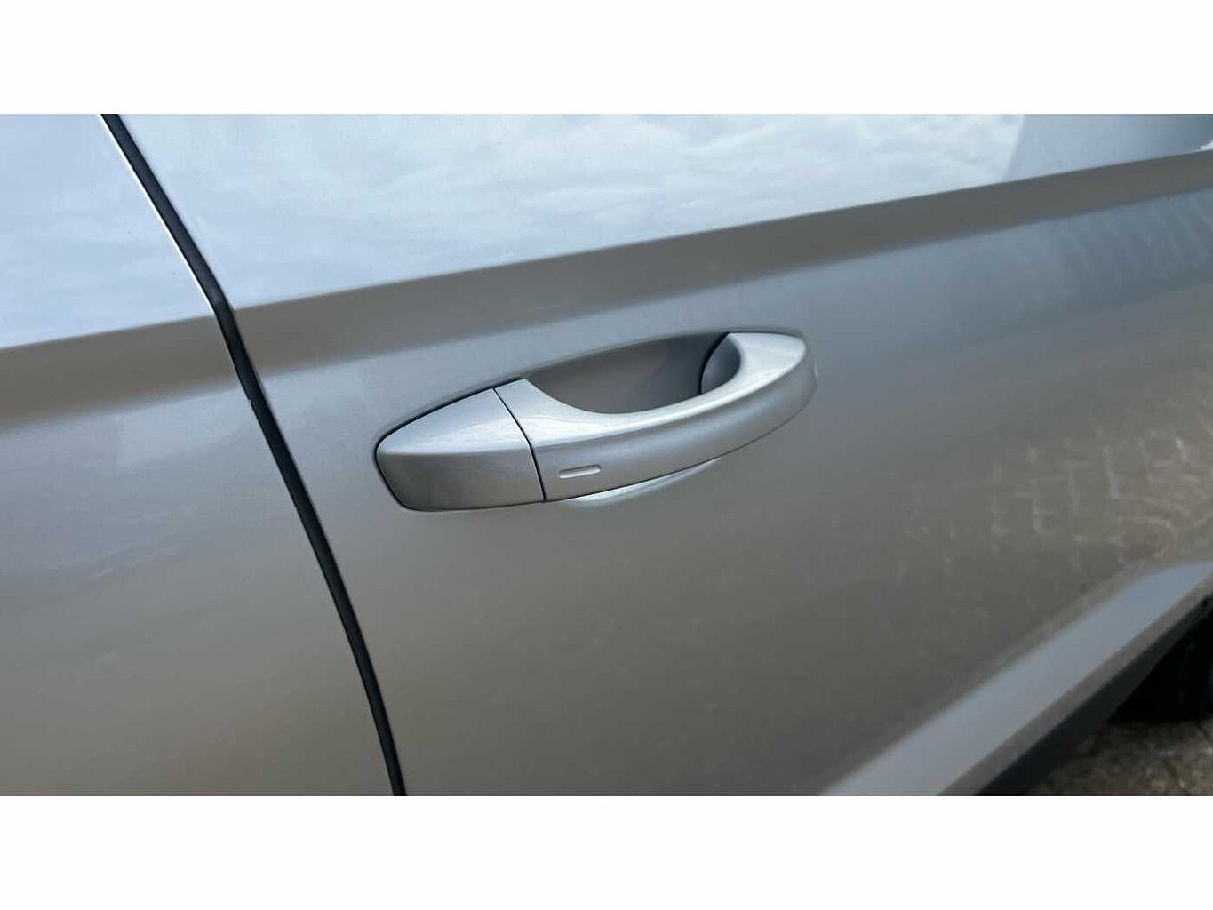 SKODA KAROQ SE Edition 1.0 TSI 116 PS 6G Man