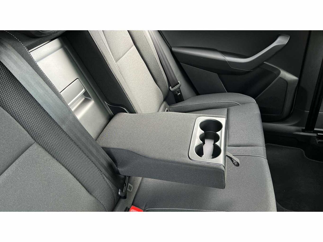 SKODA KAROQ SE Edition 1.0 TSI 116 PS 6G Man