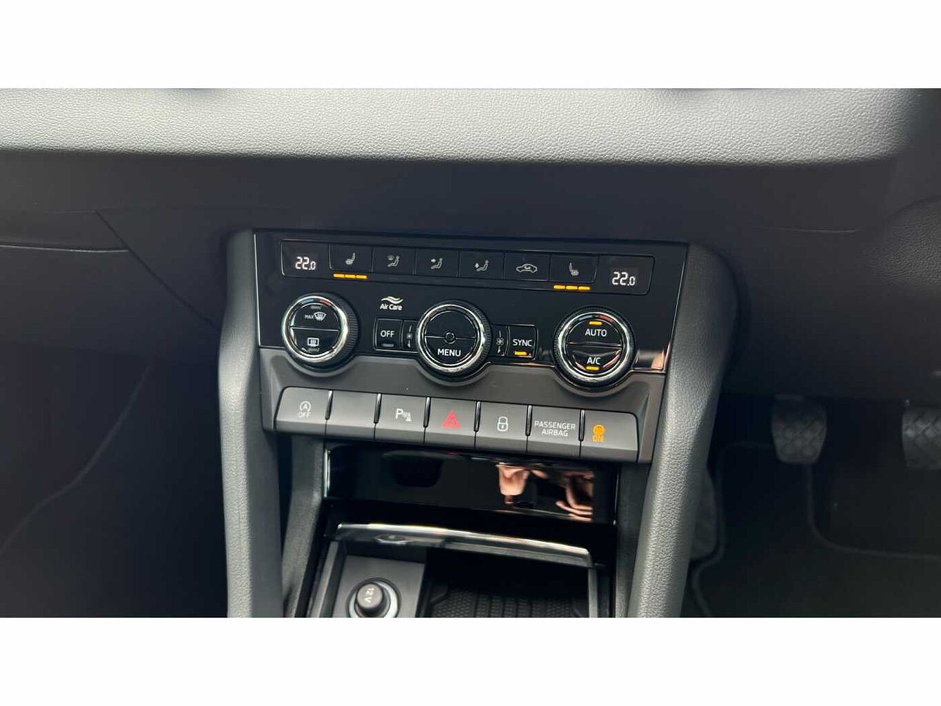 SKODA KAROQ SE Edition 1.0 TSI 116 PS 6G Man
