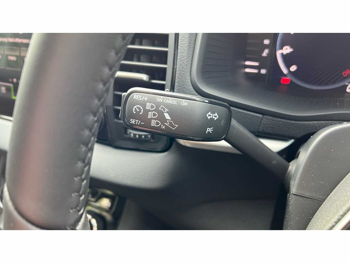 SKODA KAROQ SE Edition 1.0 TSI 116 PS 6G Man