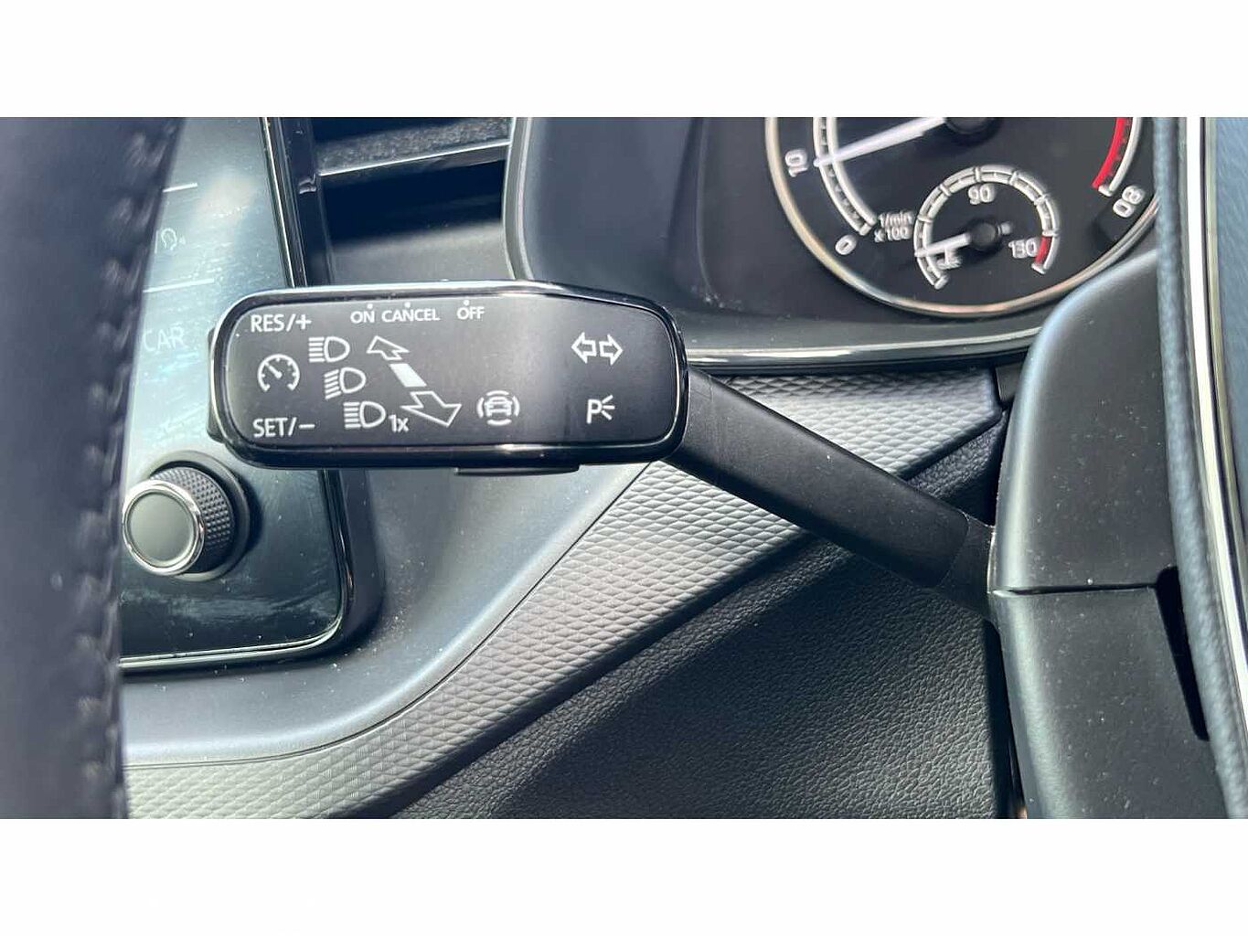 SKODA Kamiq 1.0 TSI (95ps) SE SUV
