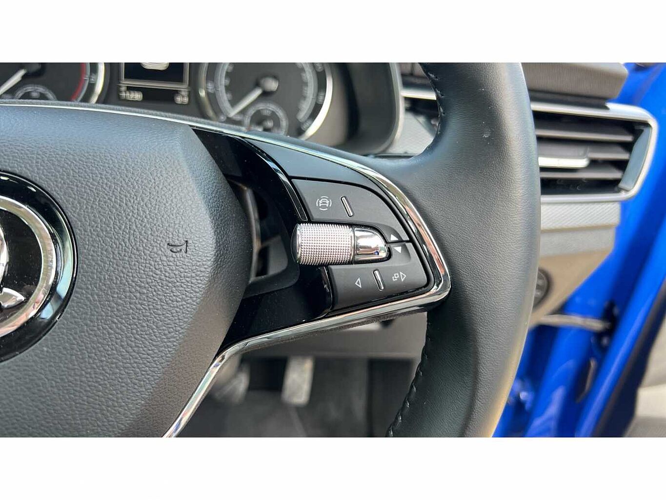 SKODA Kamiq 1.0 TSI (95ps) SE SUV