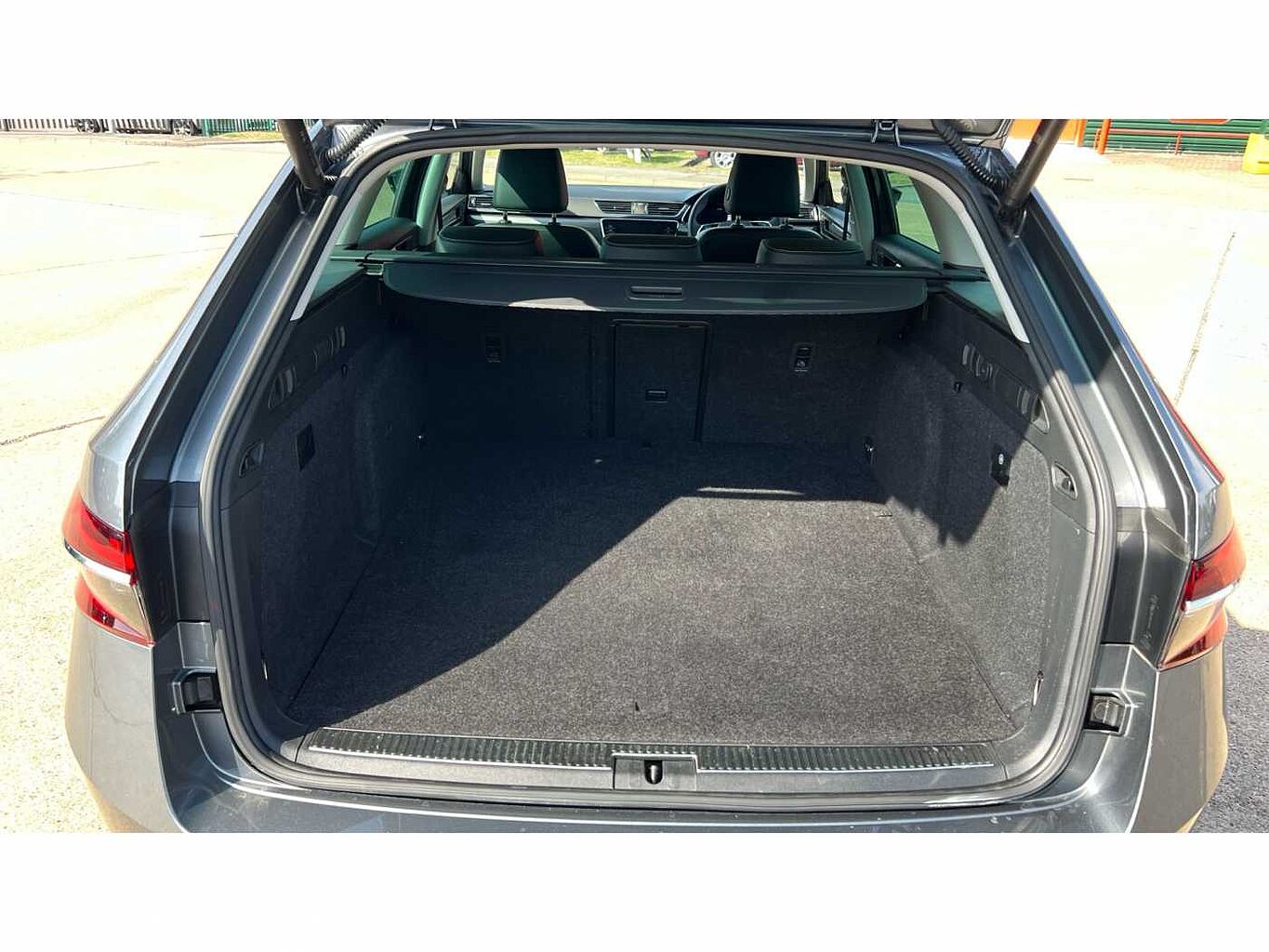 SKODA Superb 1.4 TSI (218ps) SE L iV DSG Estate