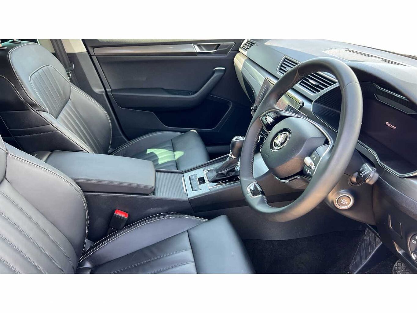 SKODA Superb 1.4 TSI (218ps) SE L iV DSG Estate