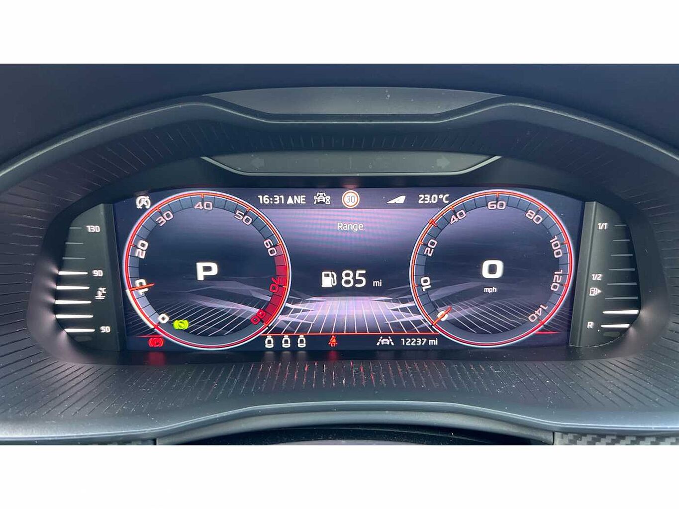 SKODA Kamiq 1.0 TSI (116ps) Monte Carlo DSG SUV