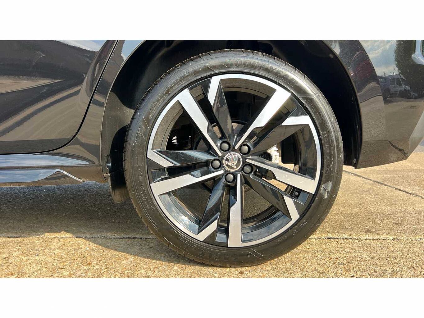 SKODA Kamiq 1.0 TSI (116ps) Monte Carlo DSG SUV