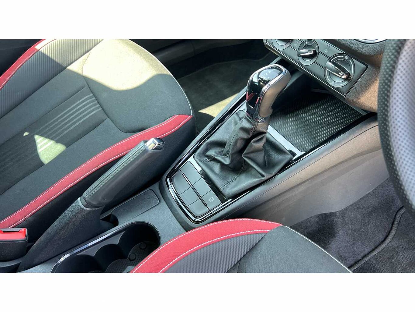 SKODA Kamiq 1.5 TSI (150ps) Monte Carlo DSG SUV