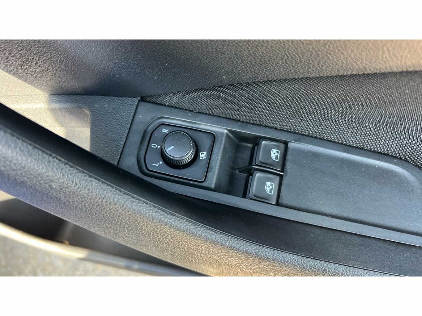SKODA KAMIQ 1.0 TSI 95 SE Drive 5dr