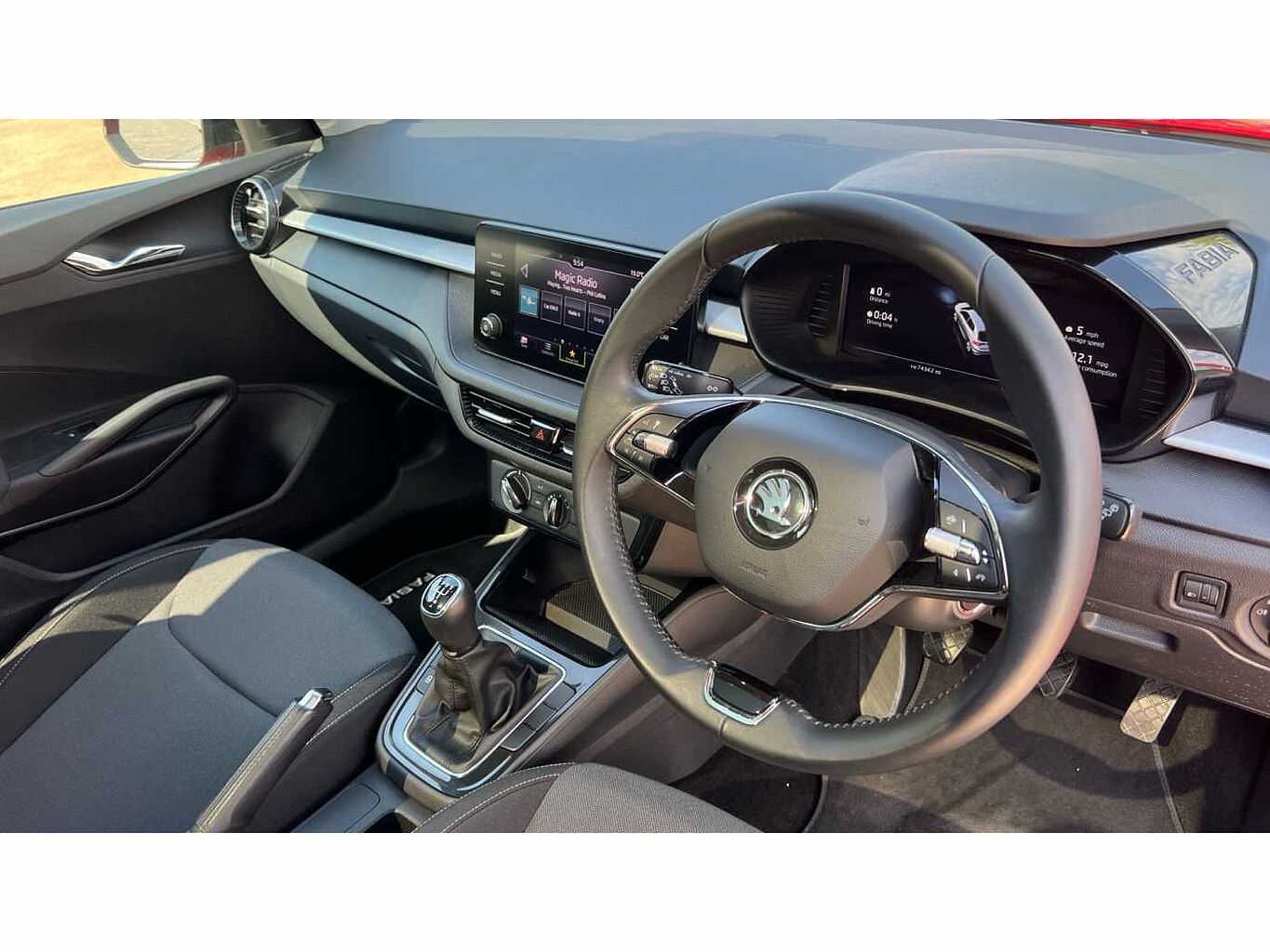 SKODA FABIA 1.0 MPI 80 Colour Edition 5dr