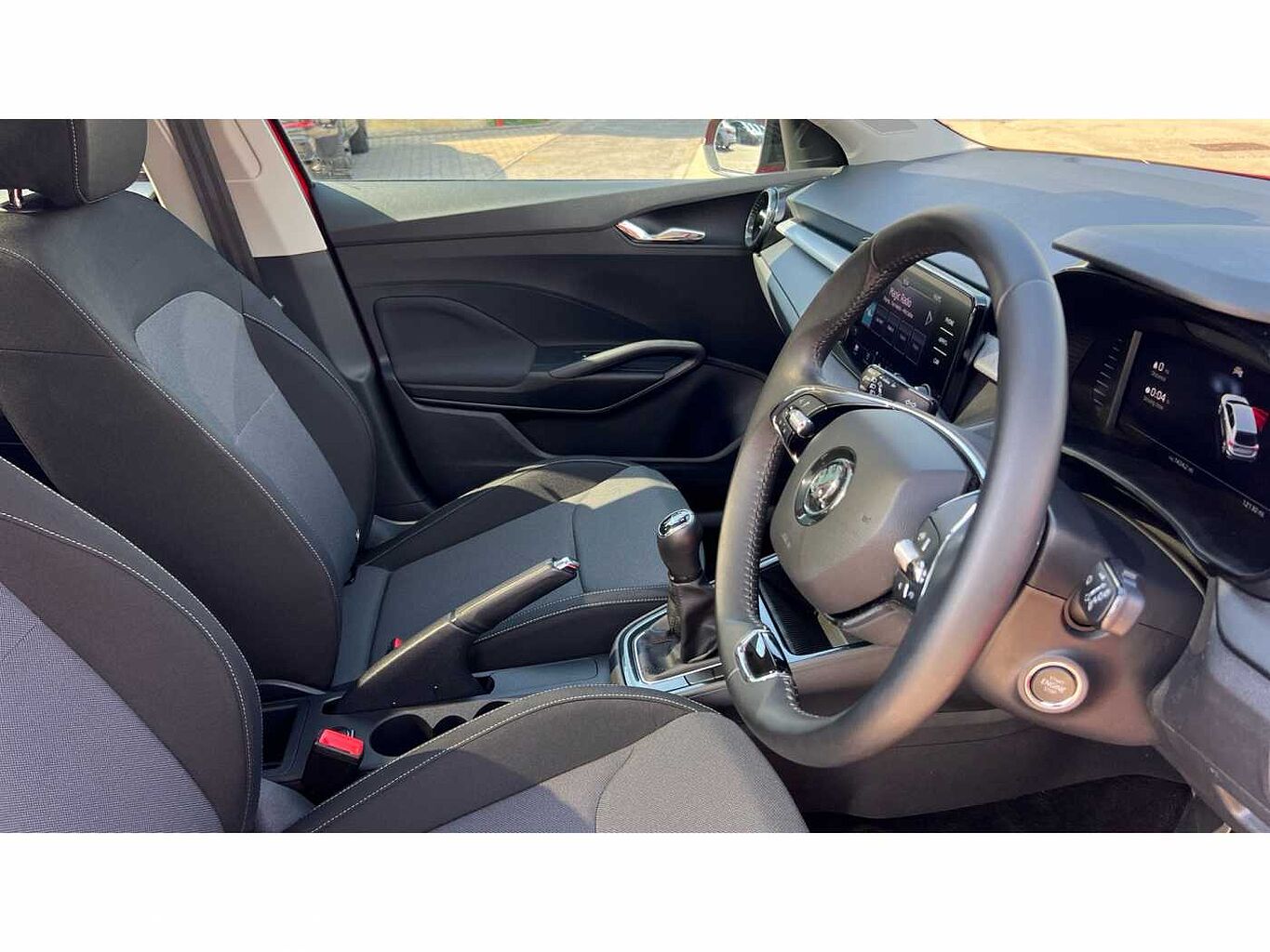 SKODA FABIA 1.0 MPI 80 Colour Edition 5dr